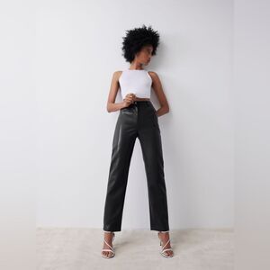 Aritzia Wilfred Melina Black Vegan Leather High Rise Straight Pant Multiple Size